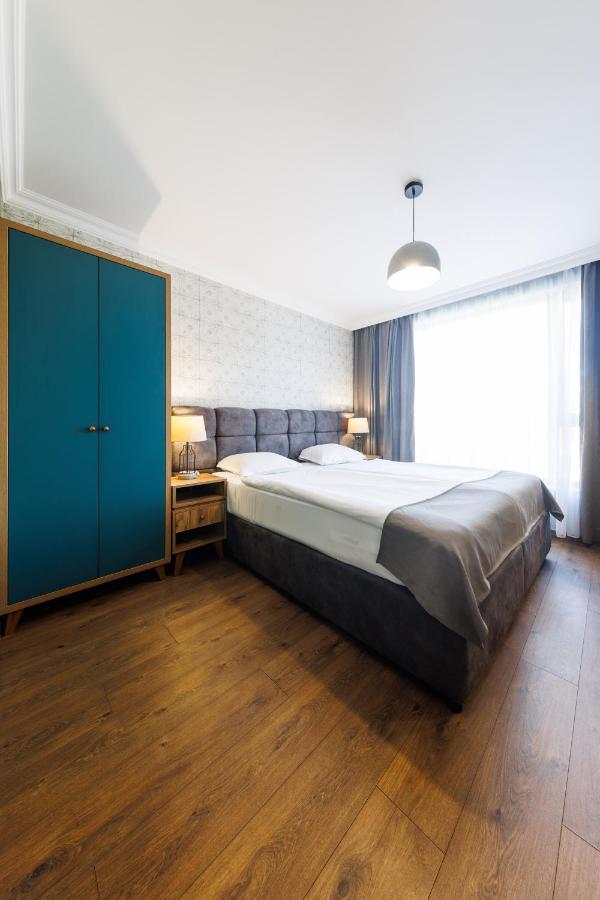 Aparthotel Avenue - Free Parking